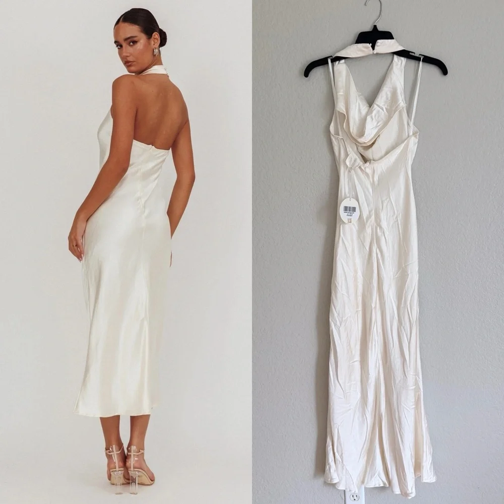 HERE COMES THE SUN selfie Leslie
Element Halterneck Maxi Dress Champagne - Picture 2 of 6